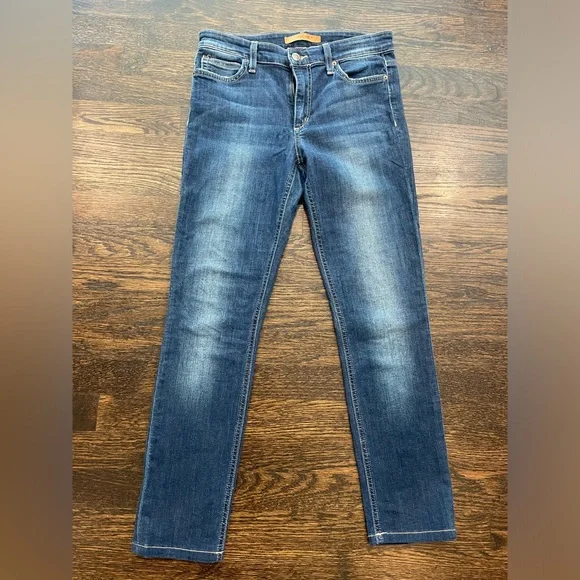 Like New Condition, Joes Jeans Cropped - Picture 1 of 6